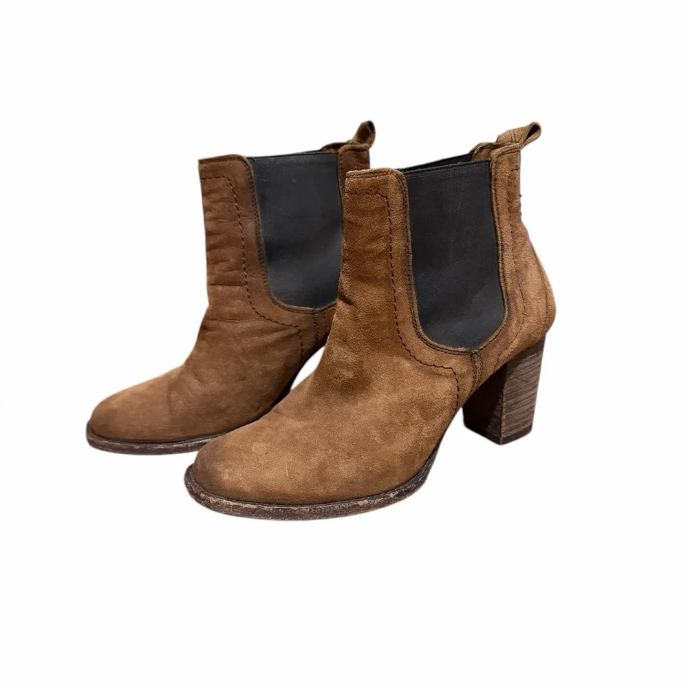 Trask brown leather
